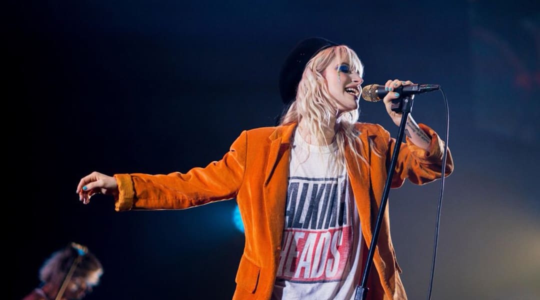 megastyle paramore manila 2018