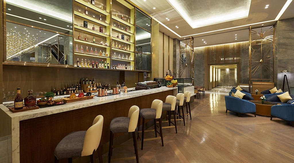 Madison Lounge + Bar At Hilton Manila MEGA