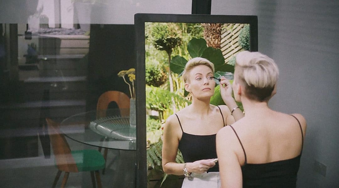 3 Ways To Make Your Makeup Last All Day Long | MEGA