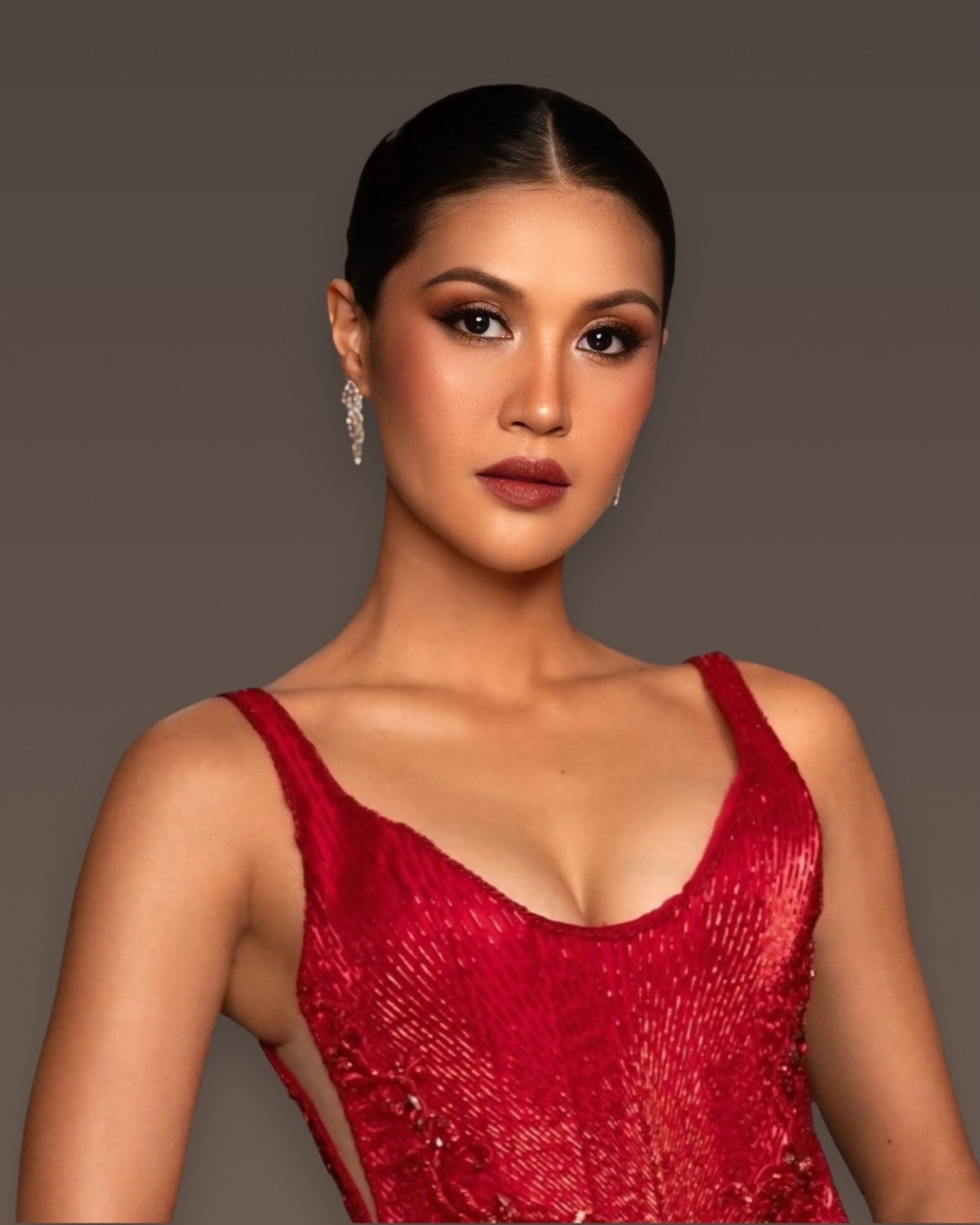 Winwyn Marquez's Red-on-Red Makeup Look